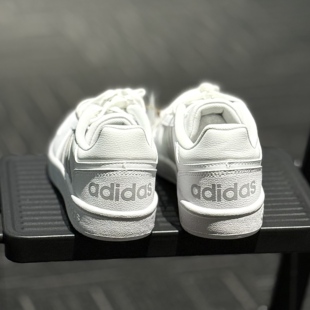 Adidas阿迪达斯女子春夏经典舒适低帮小白鞋运动休闲鞋板鞋FW3535