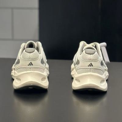 阿迪达斯男女网面软底厚底跑鞋