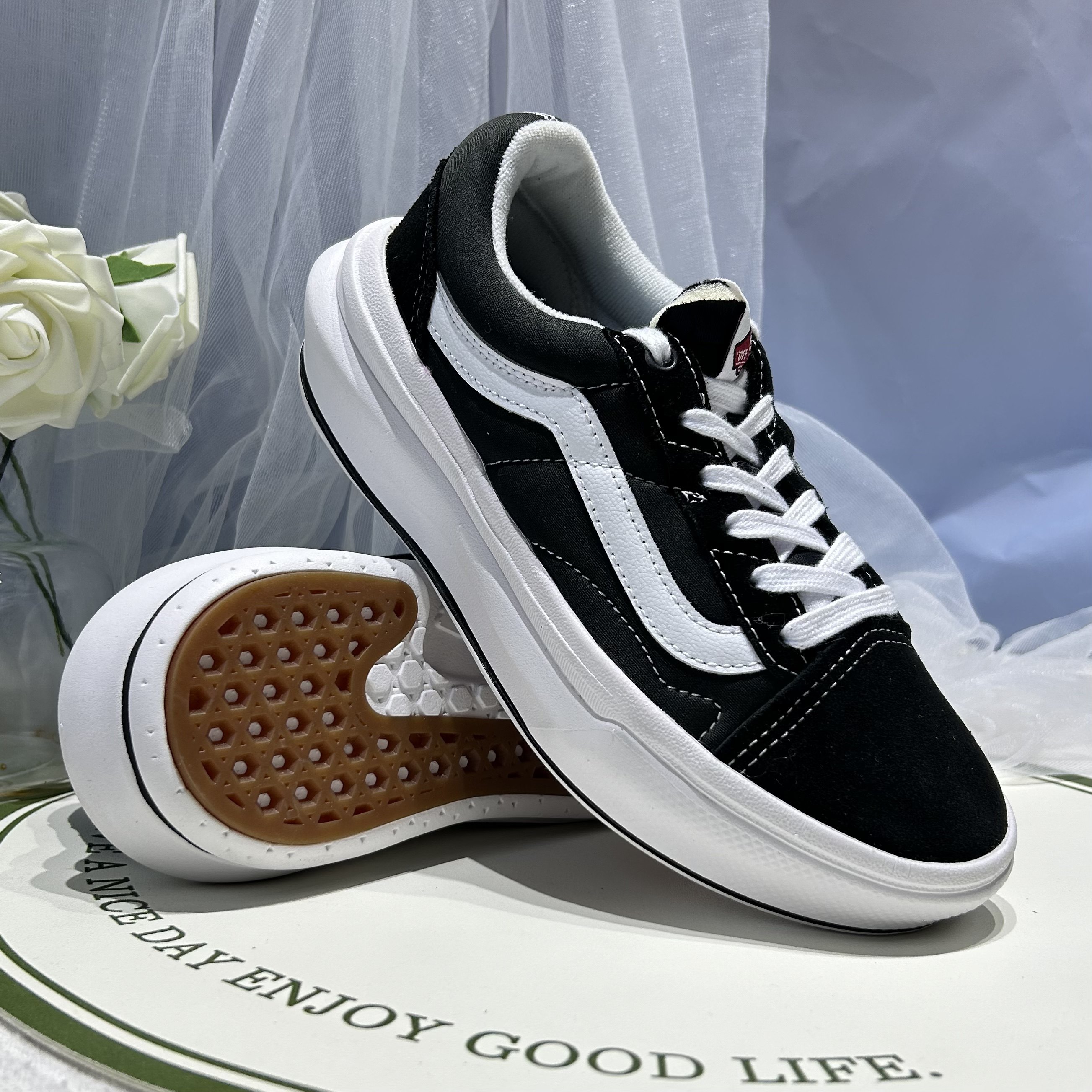 Vans Old Skool轻便增高黑白休闲百搭男女同款板鞋子VN0A7Q5EBA2