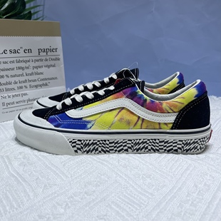 VN0A3ZCJ26T 扎染花朵印花图案低帮板鞋 Style 36男女同款