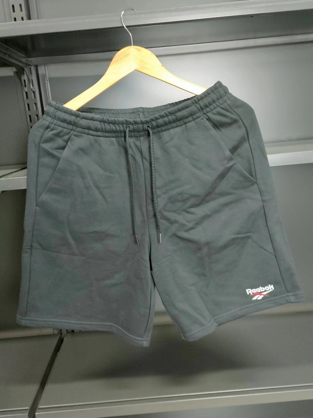 Reebok锐步夏季新款男子刺绣logo复古针织百搭休闲运动短裤FP8789