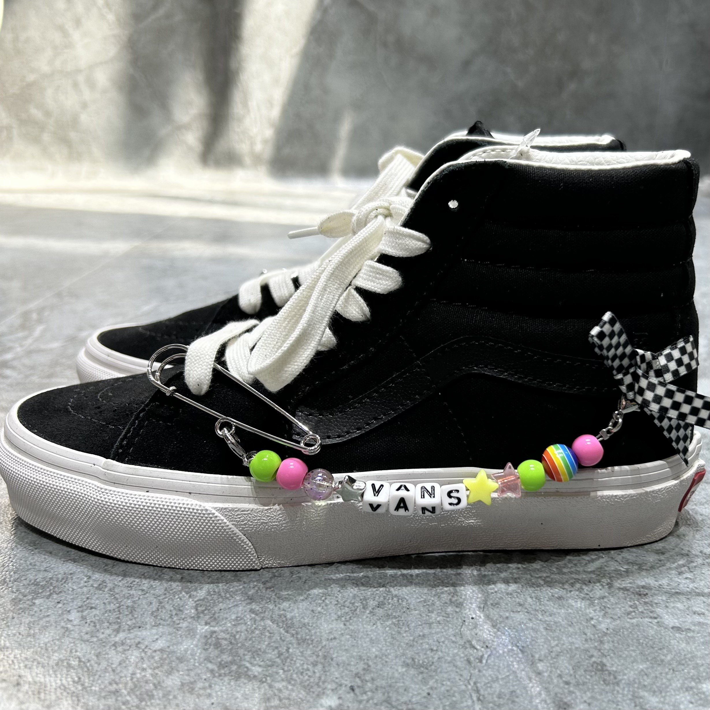 Vans SK8-Hi男女同款复古可爱蝴蝶结黑色高帮帆布鞋子VN0A4BVT6BT
