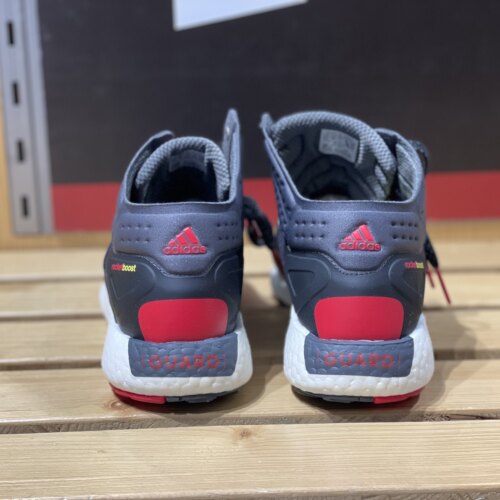 Adidas阿迪达斯男鞋冬季加绒保暖BOOST缓震回弹耐磨运动鞋FV3094