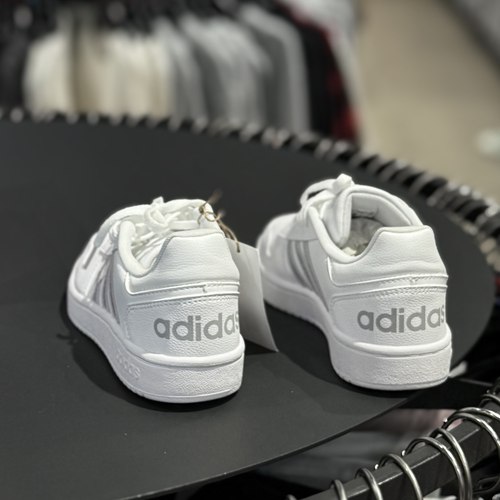 阿迪达斯/Adidas男女情侣款