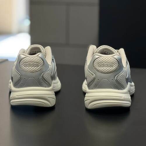 adidas阿迪达斯ECLYPTIX 2.0舒适网面复古休闲老爹鞋女鞋KH6381