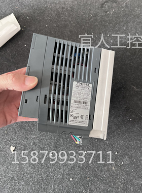 TOSHIBA东芝变频器 VFS15-2004PM VFS15 0.4KW 200V 质量保证