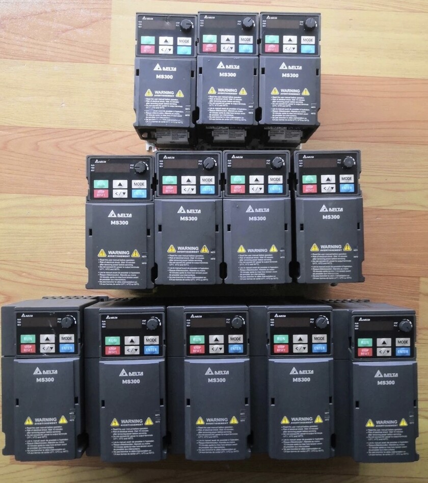 原装现货 VFD4A8MS21ANSAA 实物拍摄0.75KW/220V 功能完好 实物图