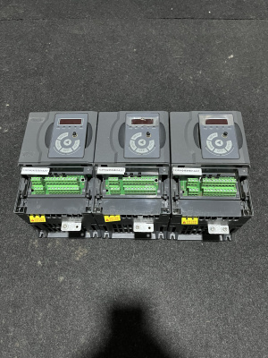 海利普HLP-A100变频器2.2KW 380V HLPA10002D243P20XBX1CX0BXXV13