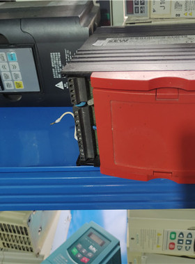 二手 SEW变频器 MOVITRAC 31C005-503-4-00