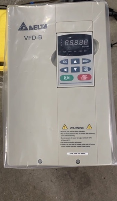 台达B系列11KW 三相220V功能包好VFD110B23A