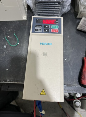 二手伟创变频器AC300-T3-R75G/1R5P-B 0.75KW/1.5KW 380V 包好用