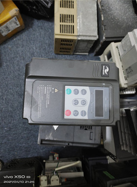 变频器 MD320 1.5KW 220V MD320NS1.5GB-41 质量保证 包好