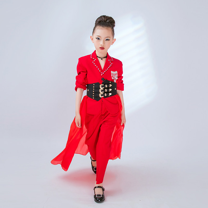 春晚T台走秀模特大红西装演出服