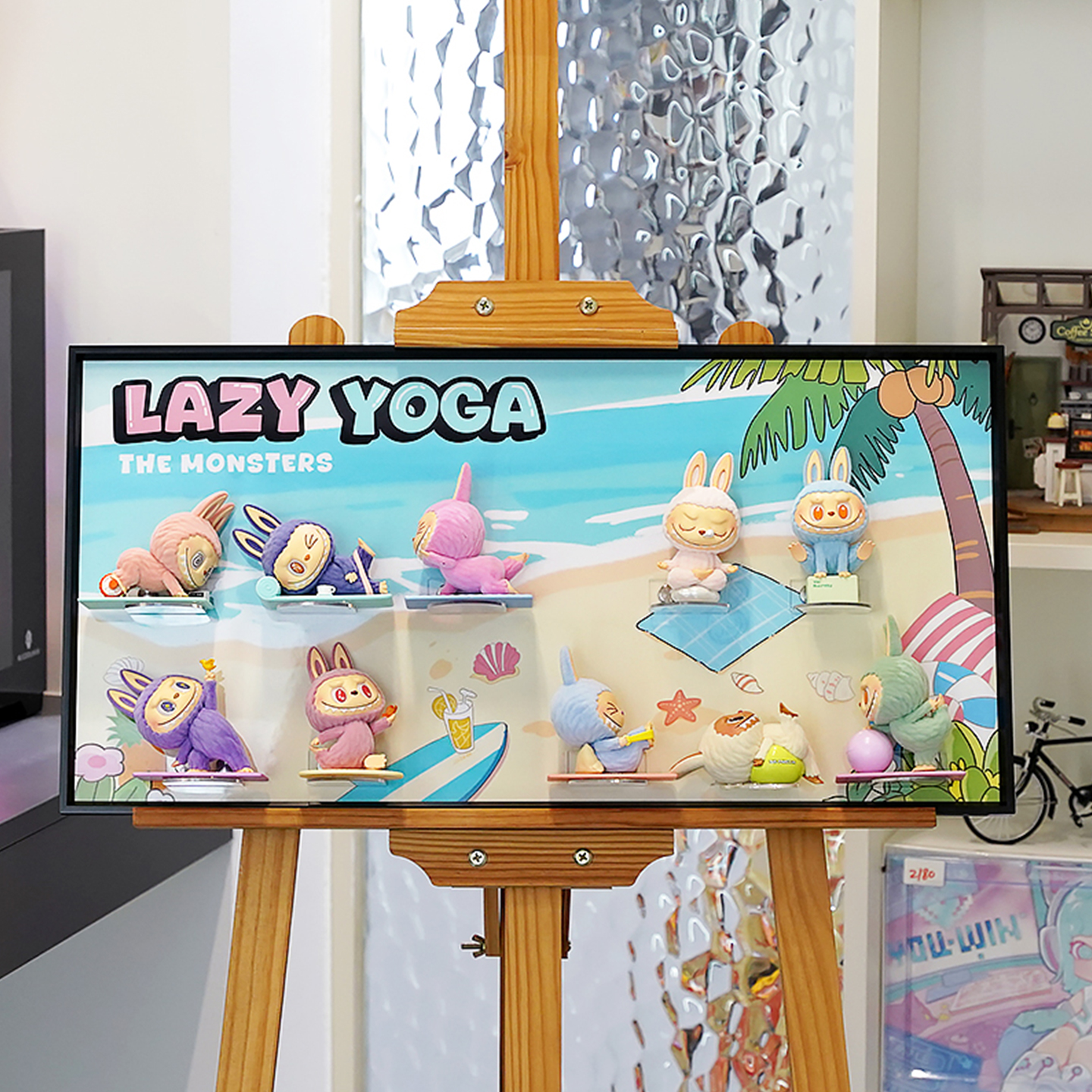 瑜伽拉布布手办盲盒上墙展示框