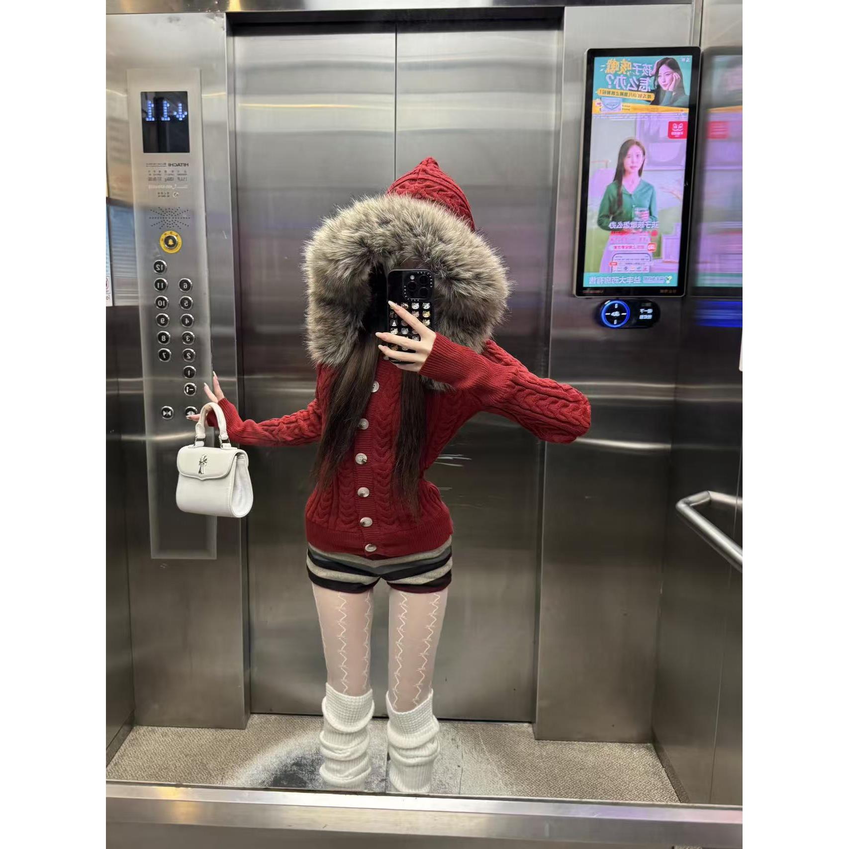 韩系秋冬连帽毛领针织麻花开衫女