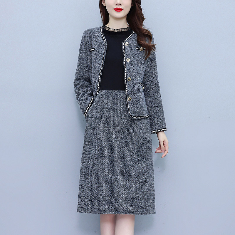 大码女装毛呢外套+裙子两件套女2026冬季新款拼接连衣裙时尚套装