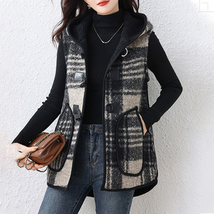 胖妹妹摇粒绒羊羔毛加厚无袖外套女2025新款冬季大码女装夹克马甲