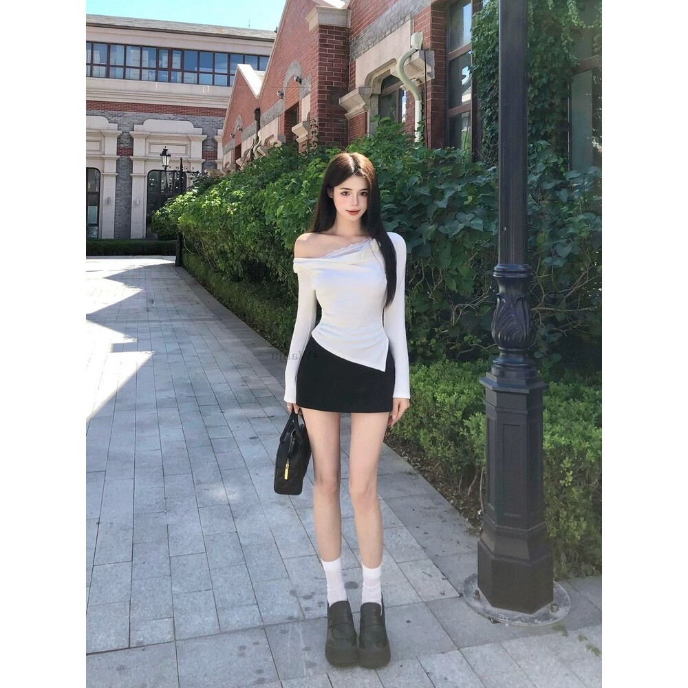 法式纯欲修身一字领拼接长袖上衣女设计感黑色半身短裙子套装秋季