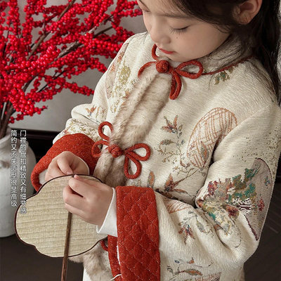 拜年服女童冬装2025冬季新款儿童国风外套新中式新年战袍加绒唐装