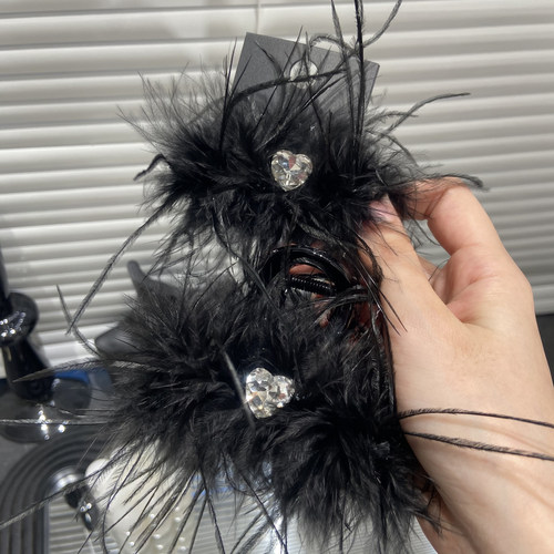 法式黑色爱心鸵鸟毛手工抓夹显发量百搭气质高温柔半扎抓夹E2285