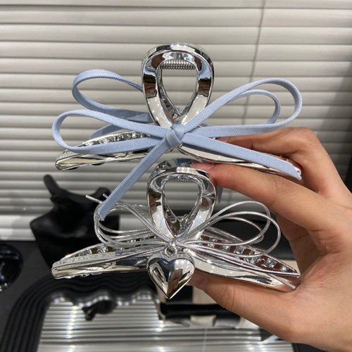 E4410 甜酷银色蝴蝶结13cm大抓夹后脑勺盘发鲨鱼夹2025新款头饰女