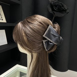 E3436 气质复古高级感缎面蝴蝶结抓夹韩系水钻后脑勺鲨鱼夹抓夹