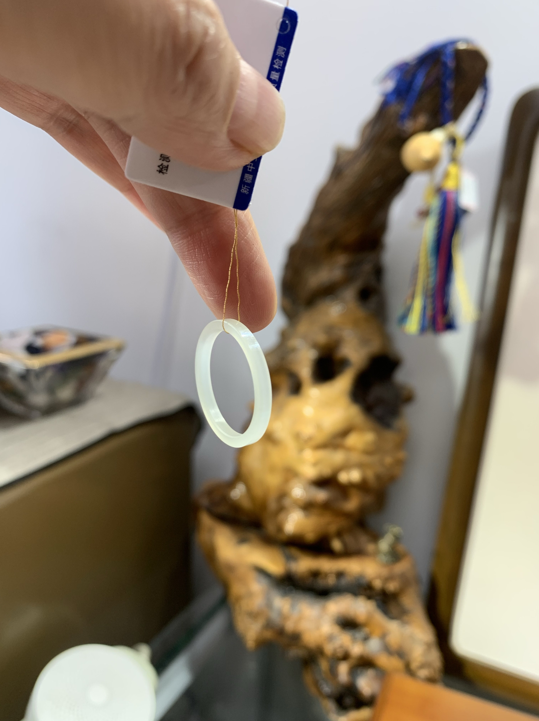 116号和田玉蜂蜜水方条大圈指环20码