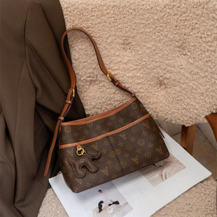 2026新款复古老花托特包高级感小狗挂件大容量单肩斜挎流浪包女包