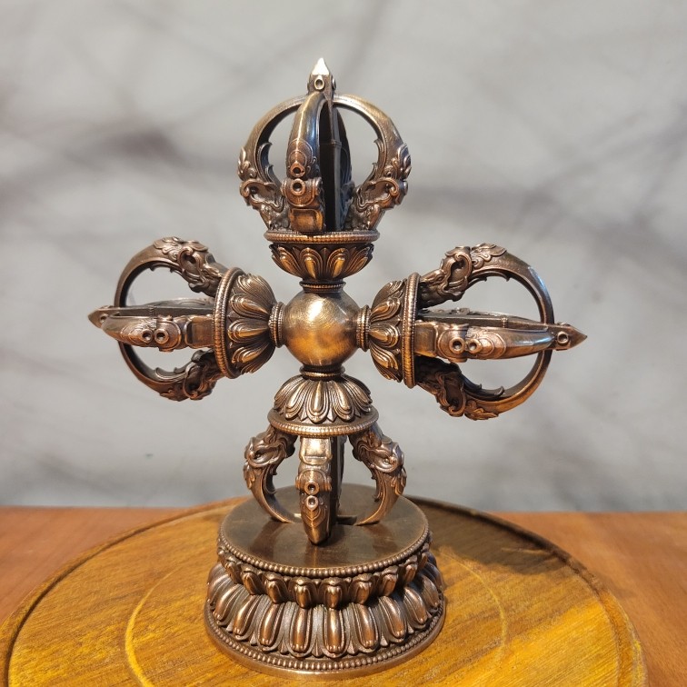 尼泊尔工艺藏传纯铜十字金刚杵摆件五股杵带底座家居供奉铃杵