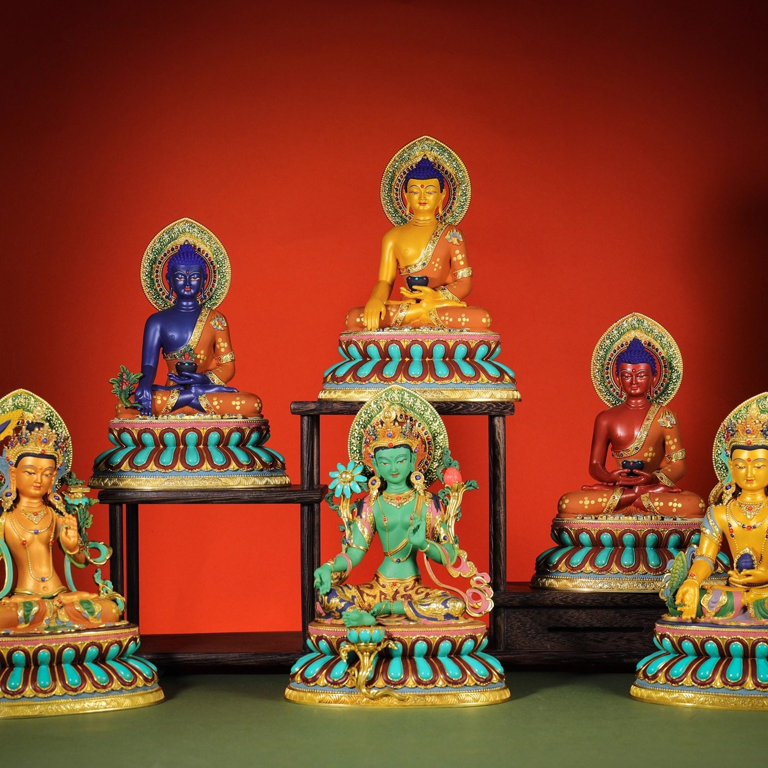 尼泊尔工艺藏传纯铜手工彩绘佛像释迦文殊财神莲师长寿地藏王摆件