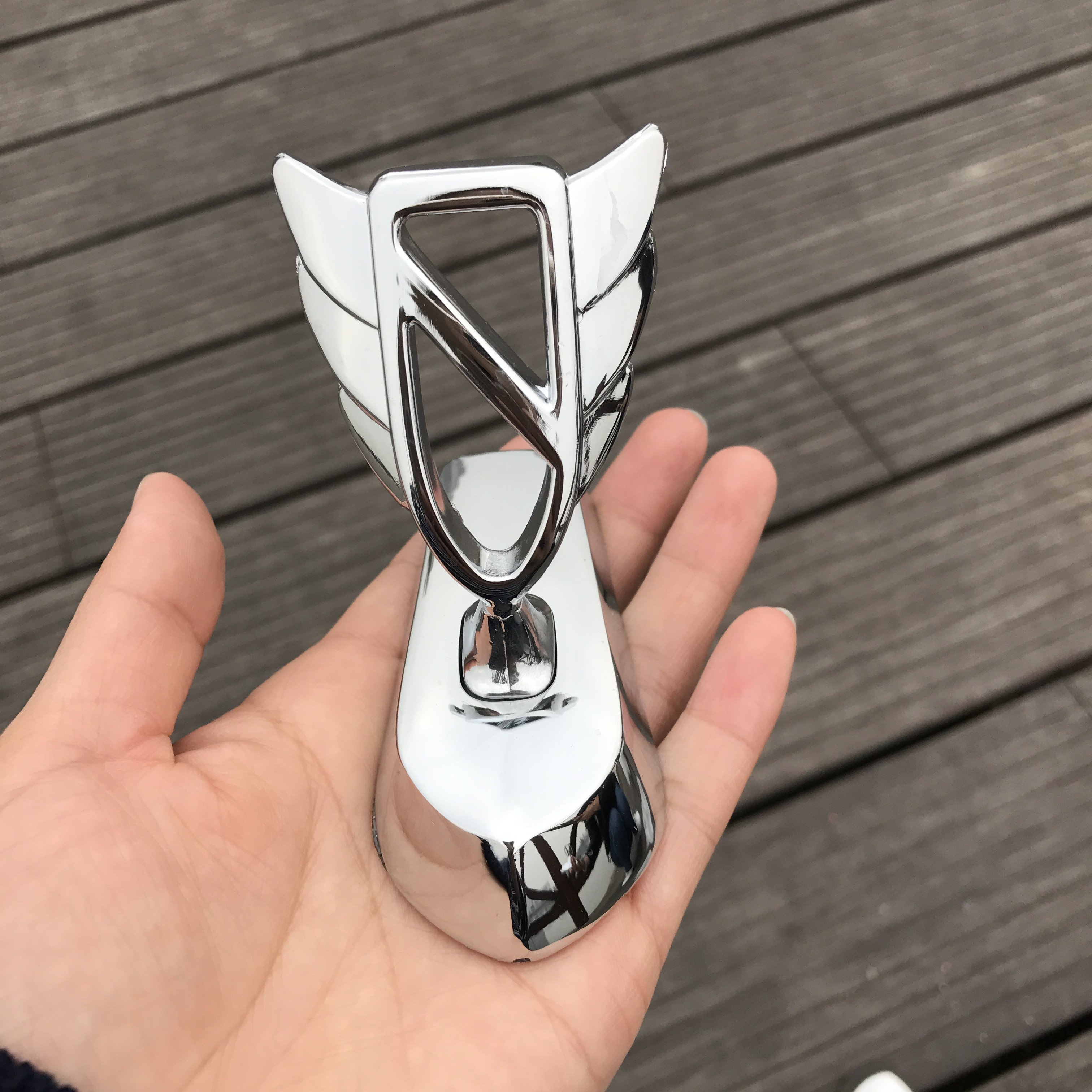 别克金属英朗新凯越车头标机盖