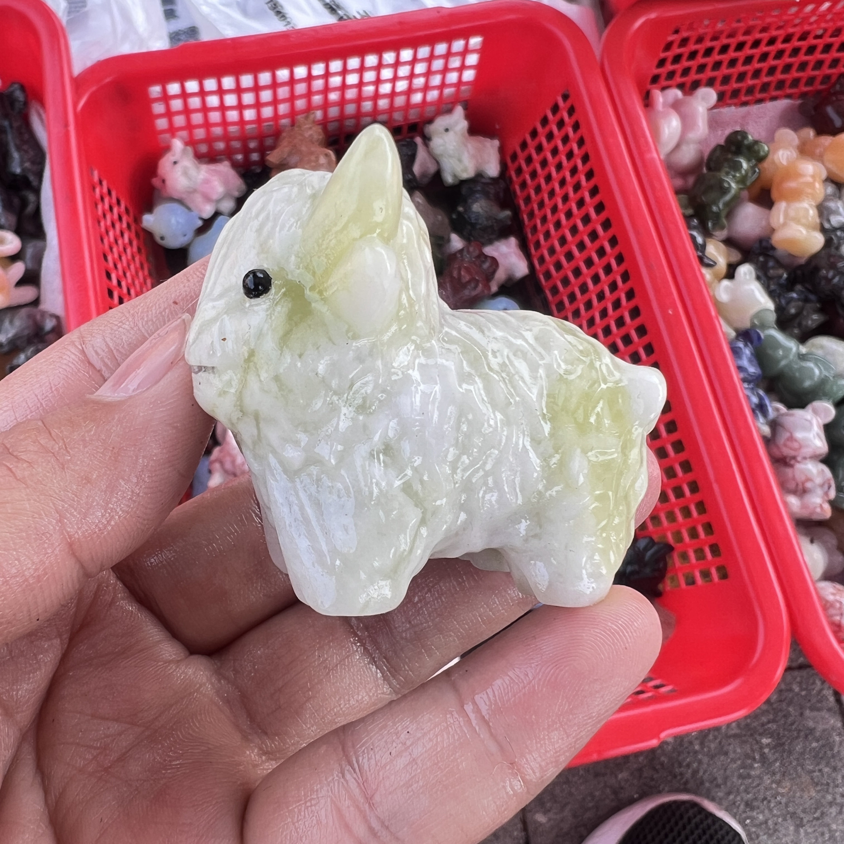 天然水晶牦牛摆件原石雕刻家居办公桌面装饰工艺品可爱儿童礼物