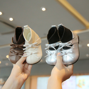 秋冬季女宝宝鞋子加绒保暖1一2岁小童短靴子防滑软底婴儿二棉鞋子