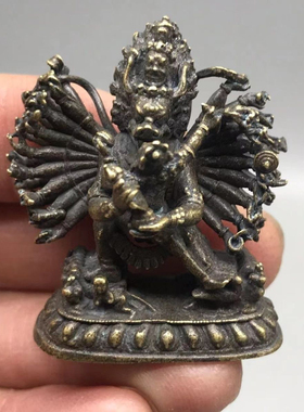 大威德金刚造像随身寸佛 古玩铜器复古藏传密宗铜铸实心老包浆佛