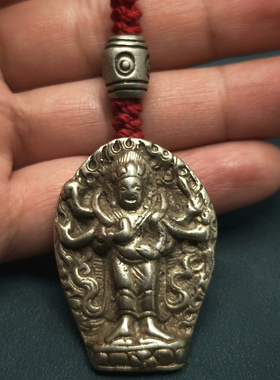 西藏白铜材质六臂玛哈嘎拉护法吊坠藏式随身项坠大黑天挂坠饰藏饰