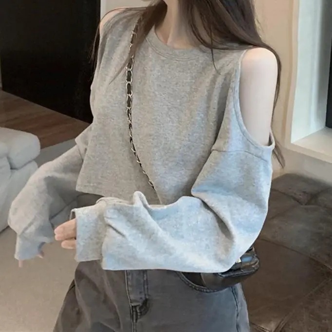 灰色露肩圆领短款卫衣女2025春季新款宽松设计感小众套头t恤上衣