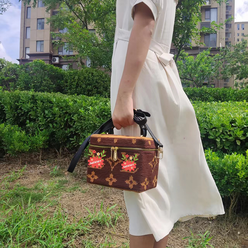 老花化妆包钩针手工编织材料包