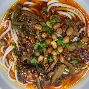 湖南特产隆回干粉邵阳回民粗粉牛肉猪肉肥肠多个口味可选猪油拌粉