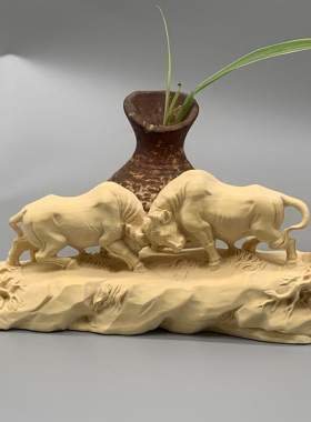 大叶黄杨木雕刻斗牛款摆件摆饰规格150×60×35家居文玩装饰厂家