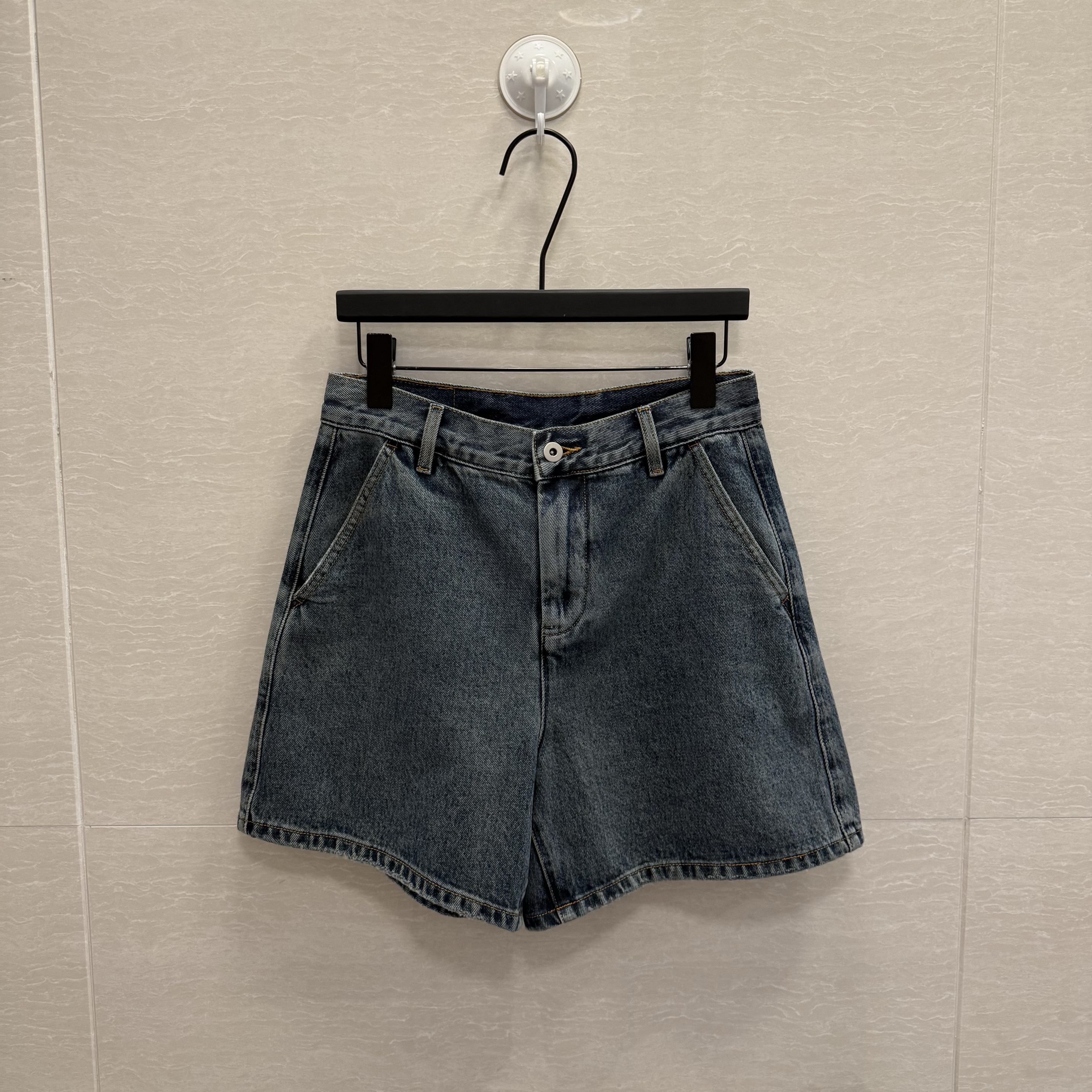 幽谷买手店 时髦小众纯色简约水洗牛仔短裤女 辣妹夏季穿搭休闲裤
