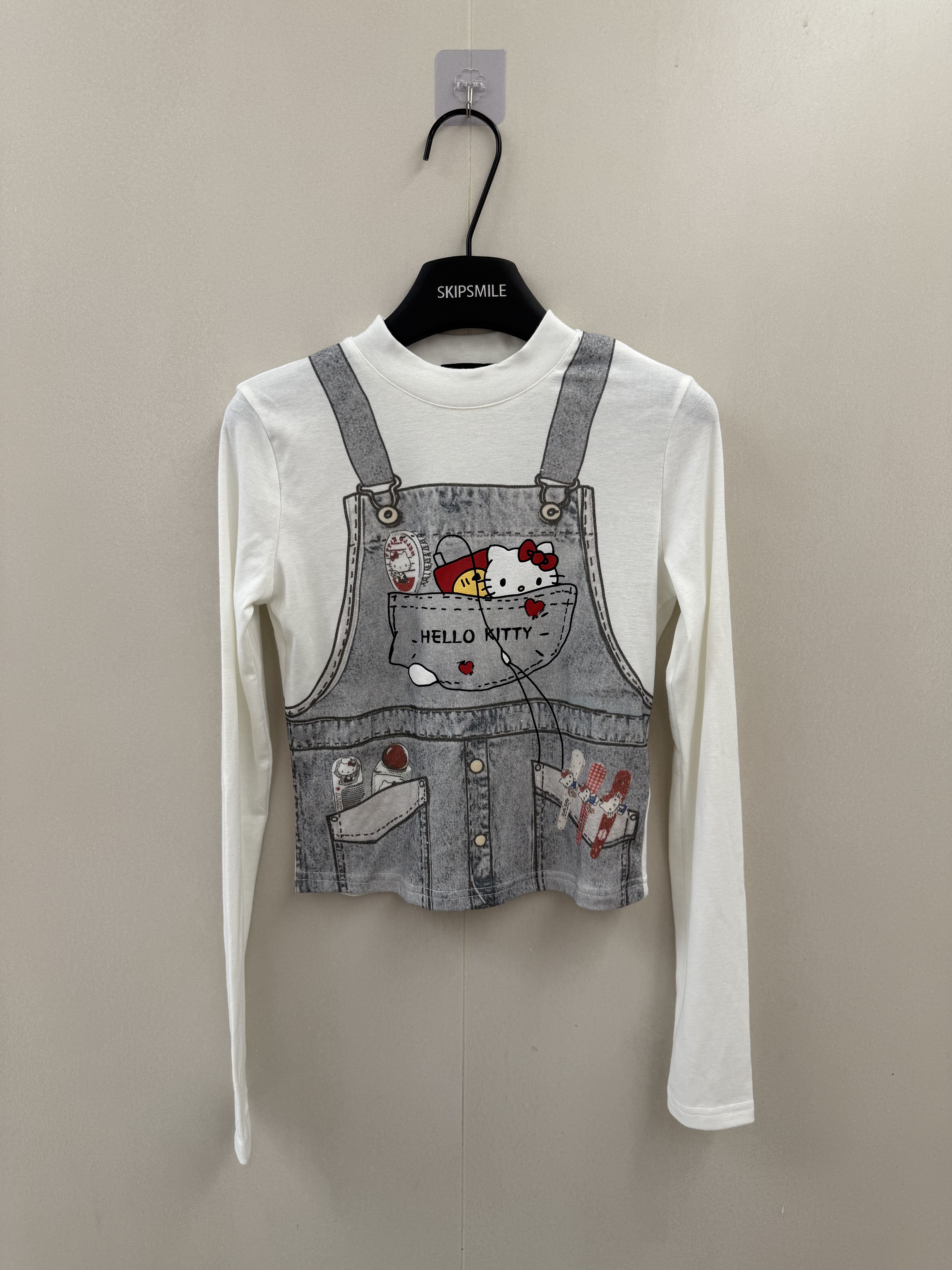 SKip Smile 趣味可爱 仿牛仔印花背带Kitty猫咪图案长袖T恤女上衣