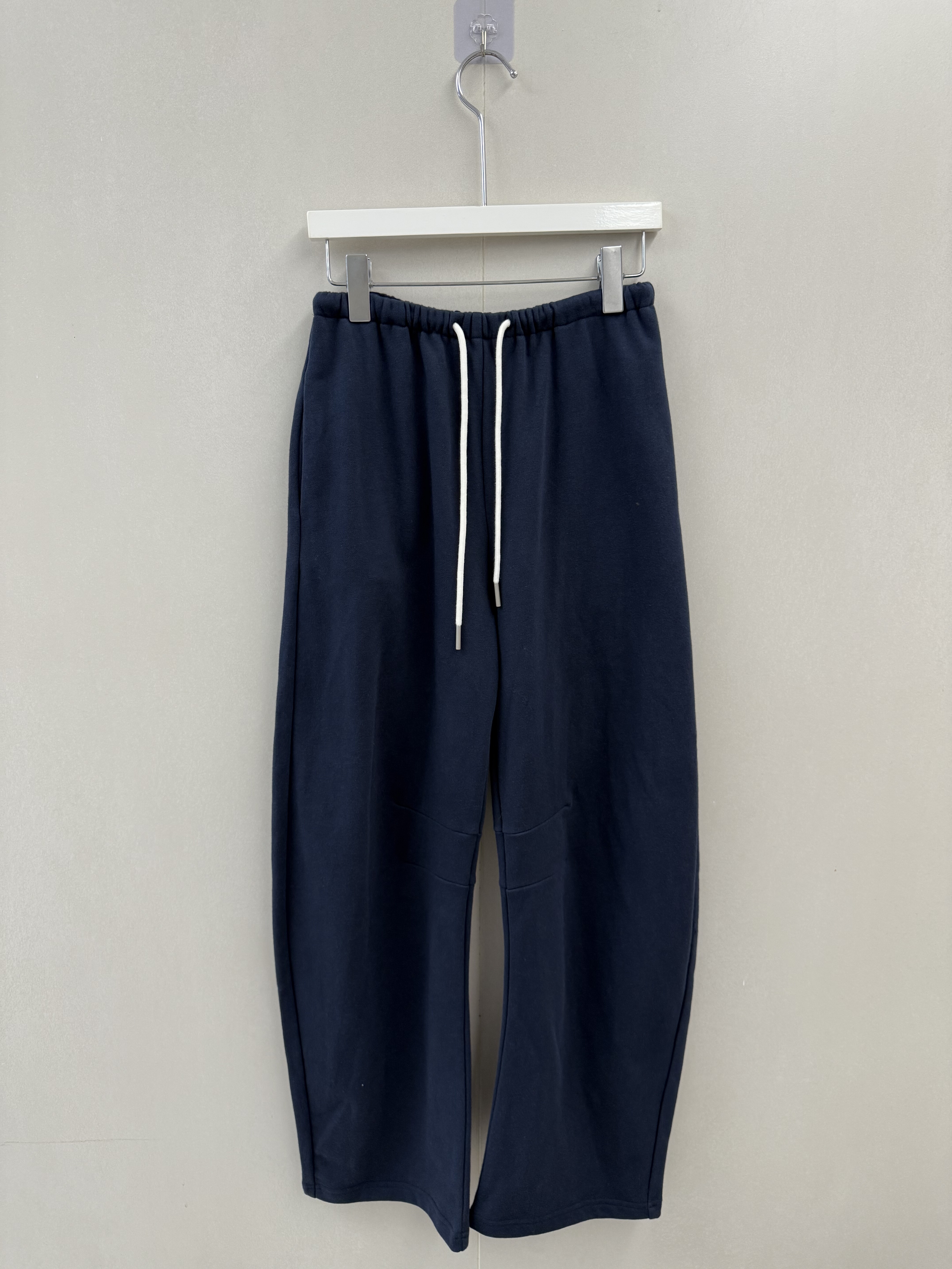 Tlisa Room南油买手店 抽绳收腰纯色简约卫裤长裤 辣妹穿搭弯刀裤,女装/女士精品,卫裤,淘宝优惠券,粉丝福利购,淘宝优惠卷