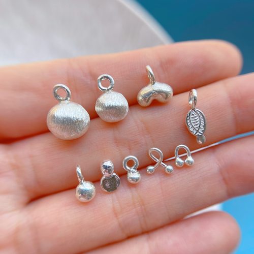 泰国清迈手工银拉丝球鱼U形吊坠