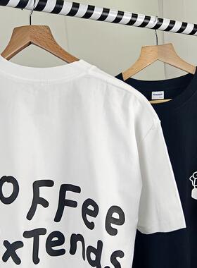 I AM MOMO咖啡续命趣味文字印花短袖t恤小众插画手工摩卡壶男女款