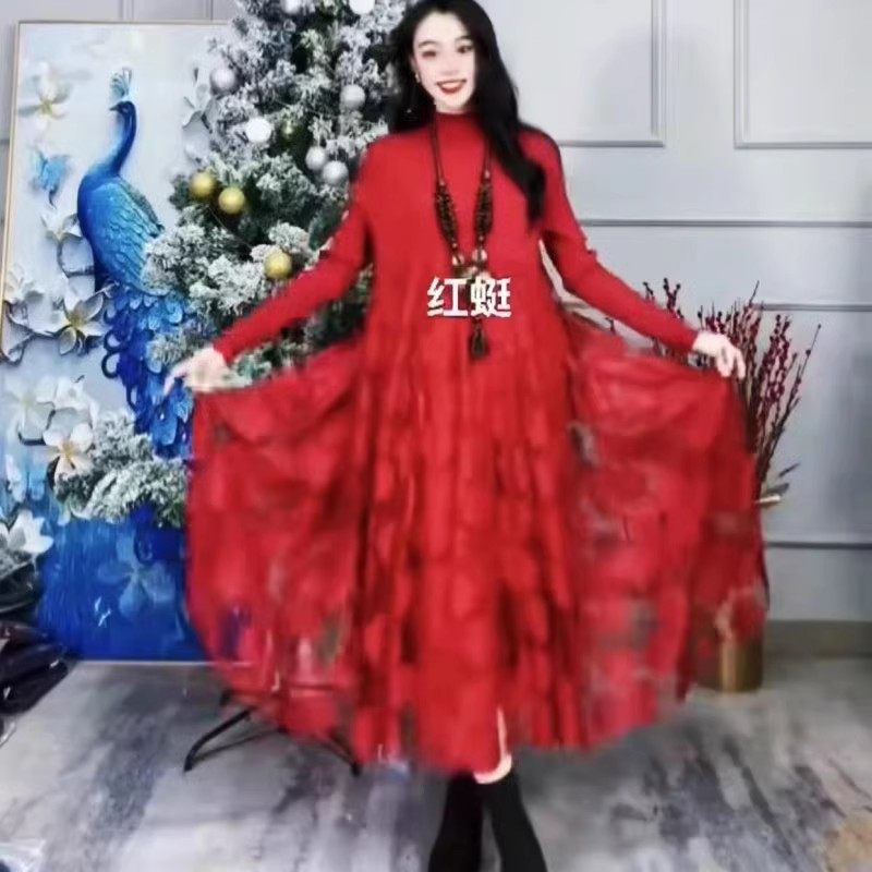 韩版大摆羊毛蕾丝拼接显瘦羊毛裙