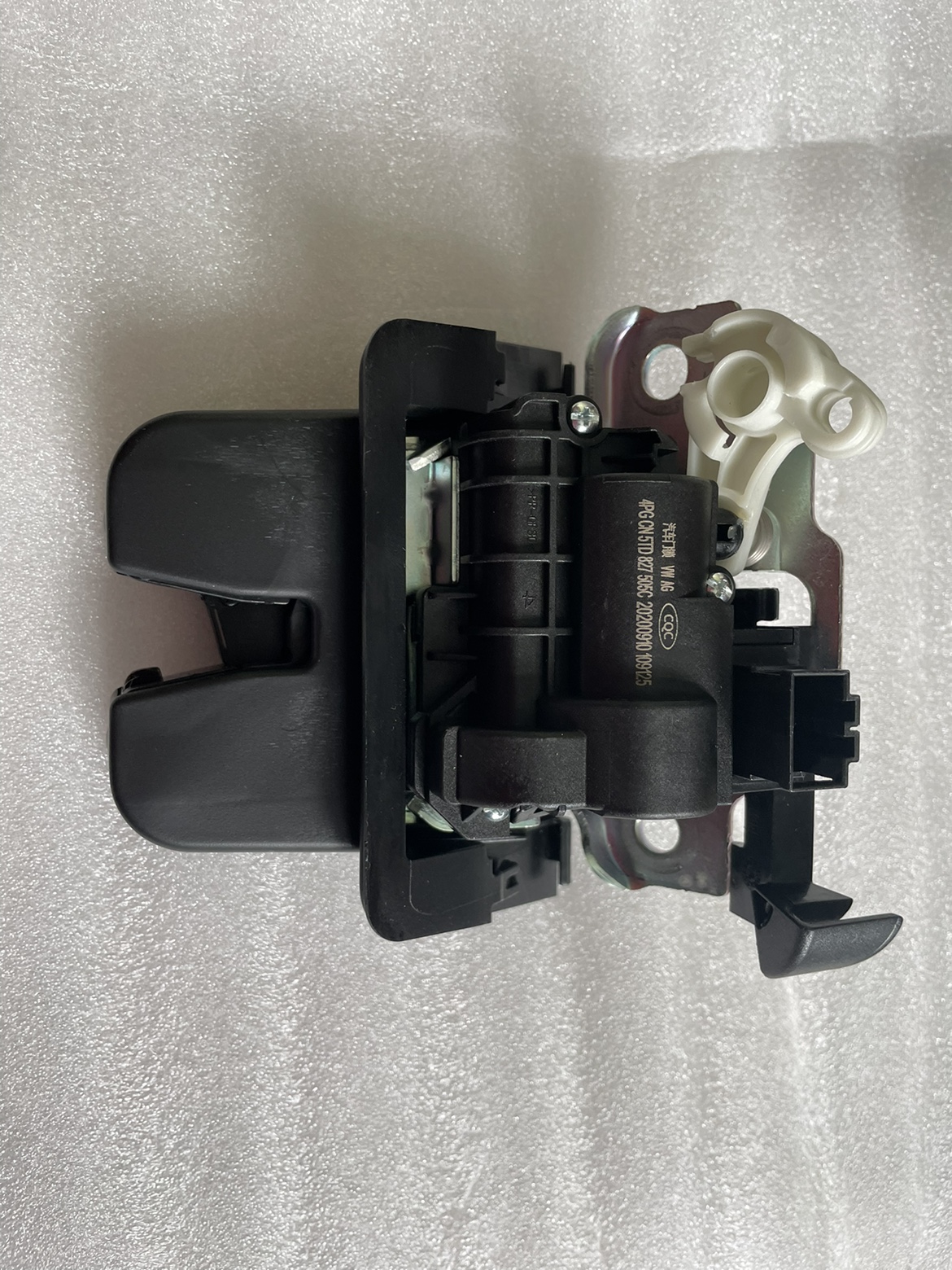 探岳 捷达VS5VS7 CC途岳电动车 威然途观L 朗逸后舱盖锁 后备箱锁