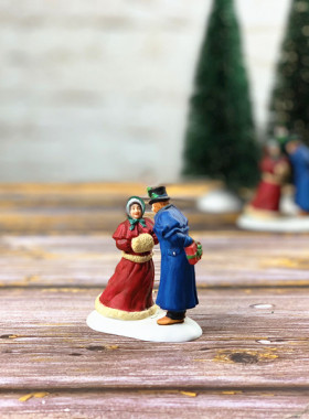 D56出口陶瓷人物场景装饰摆件