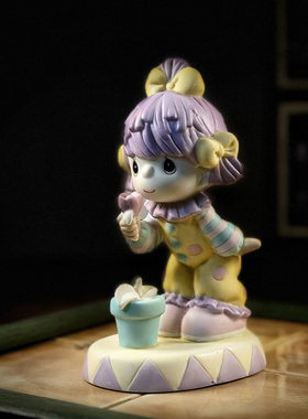 陶瓷水滴娃娃花朵摆件礼物