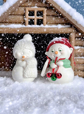 持续瓷生 d56雪娃雪宝宝铃铛红帽子瓷偶白色帽子围巾可爱工艺品