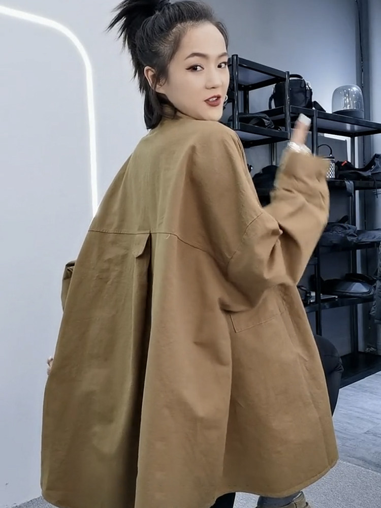 슬림하고 다재다능하며 연령을 줄여주는 여성용 긴팔 셔츠 가을 겨울 유행 외국 스타일 패셔너블 팻 MM 루즈한 아우터 셔츠 재킷